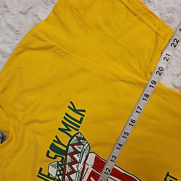 'What if soy milk is just regular milk introducing itself in Spanish?' tee Med. - Picture 5 of 7